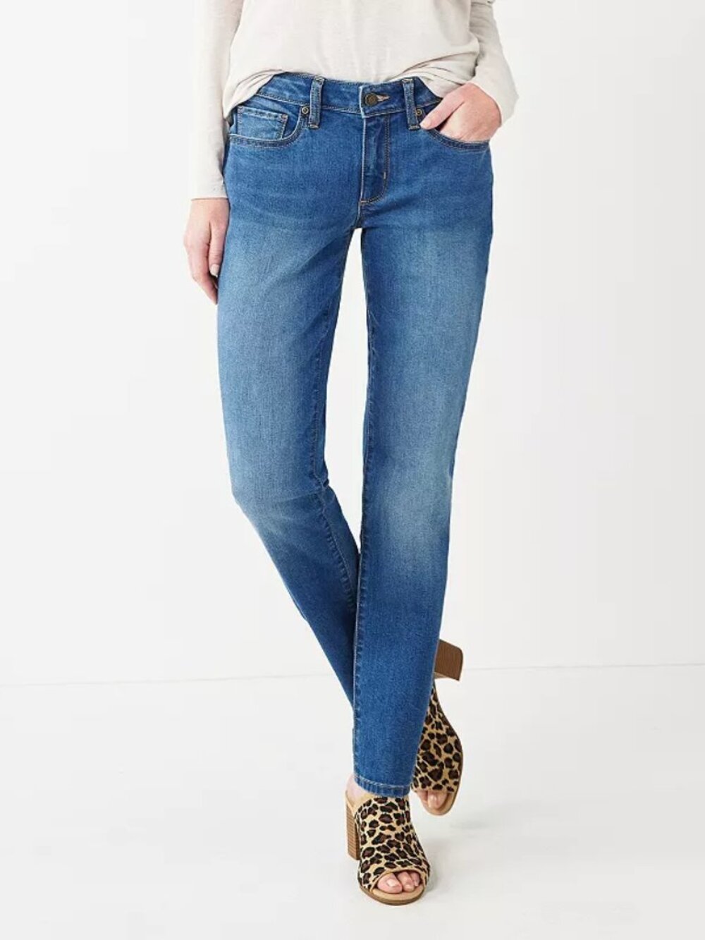 Women's Sonoma Goods For Life Midrise Straight Leg Jeans - Med Wash - 8L - NWT